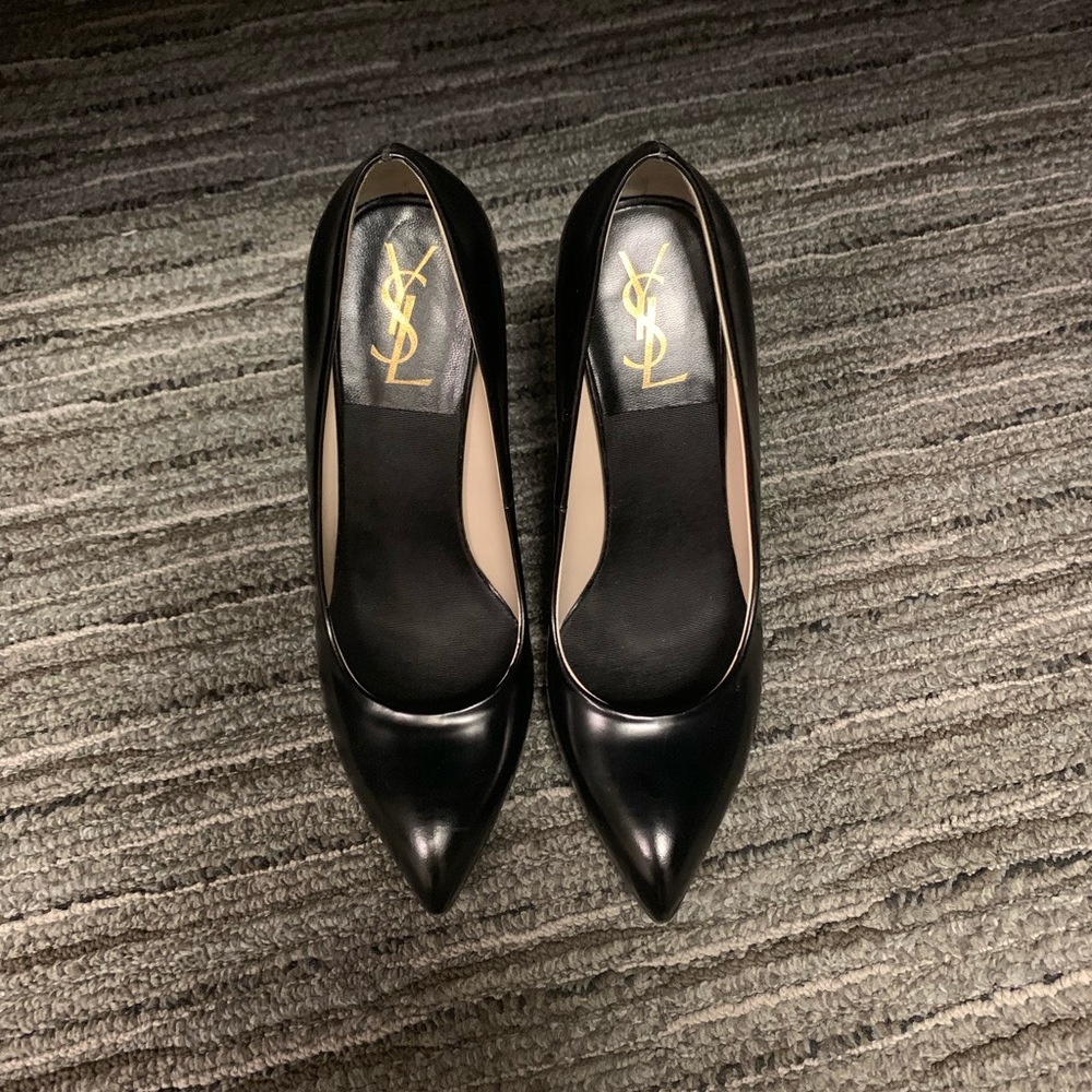 Authentic Yves Saint Laurent Pumps